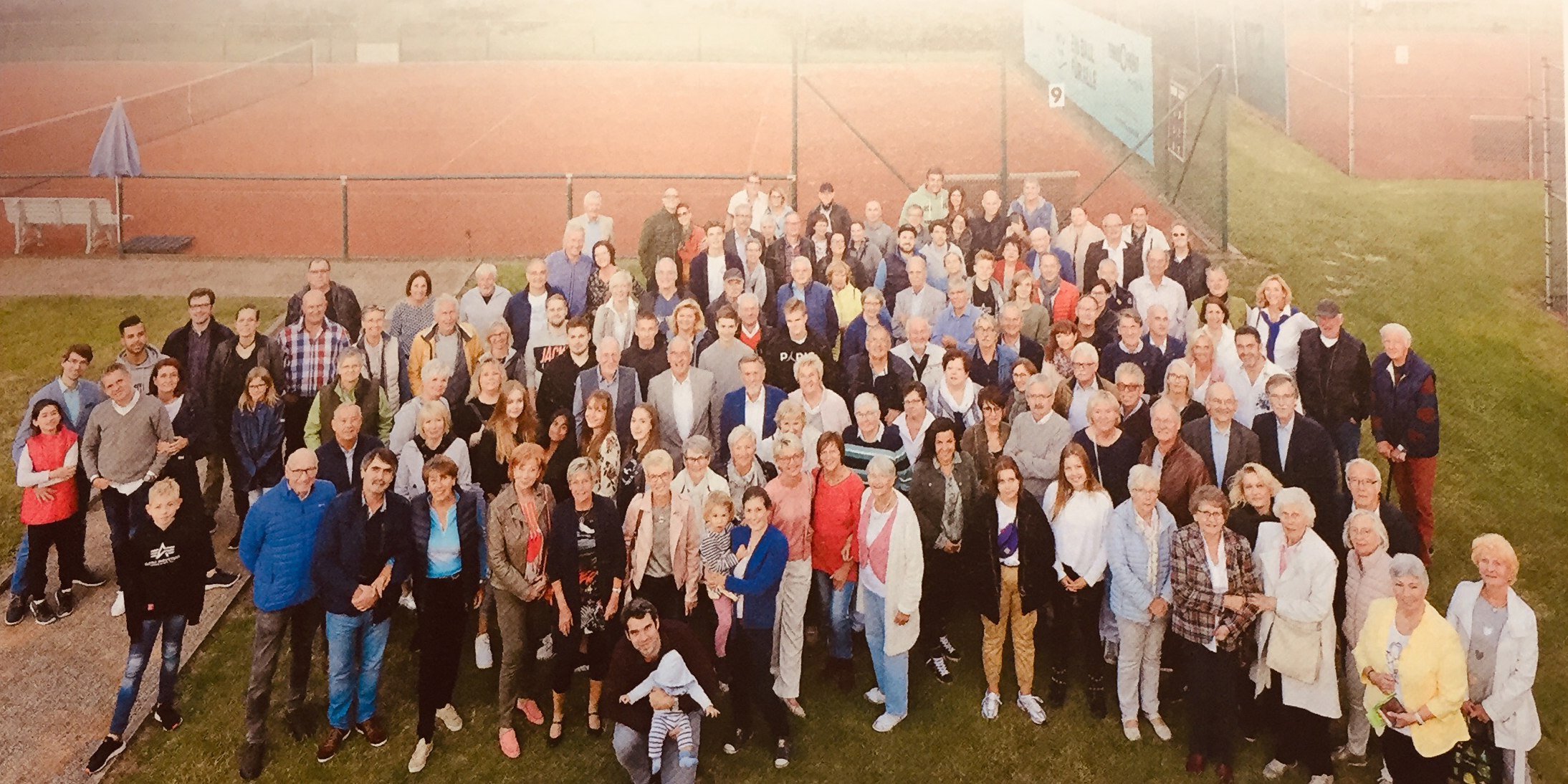 tc-brackel-jubiläum-gruppenbild